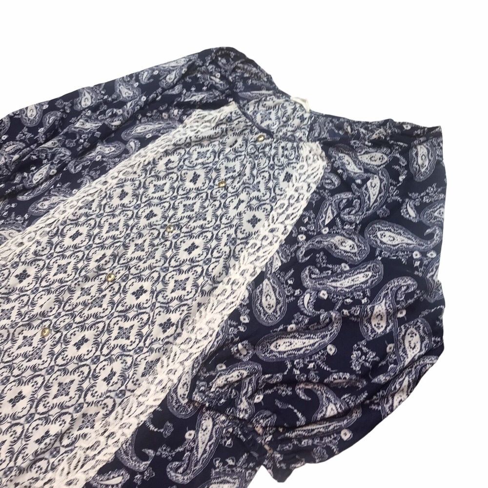 Siren Lily Top Blouse women Size 1X Blue Paisly Lace‎ Short sleeve light weight